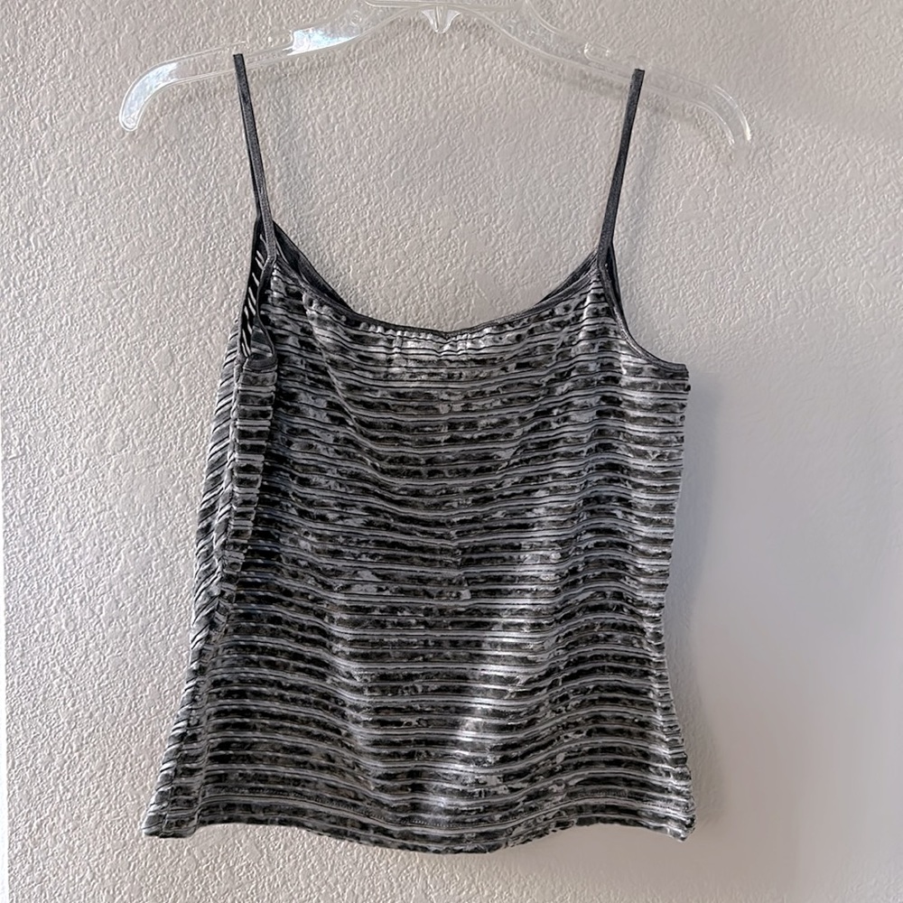 Brand: Esprit de Corp. Tank top. Size: L - Picture 2 of 4